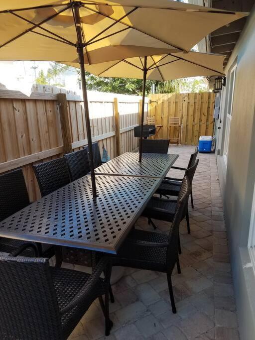 Bahamian Cottage - Heated Pool Walk To The Beach Cocoa Beach Exteriér fotografie