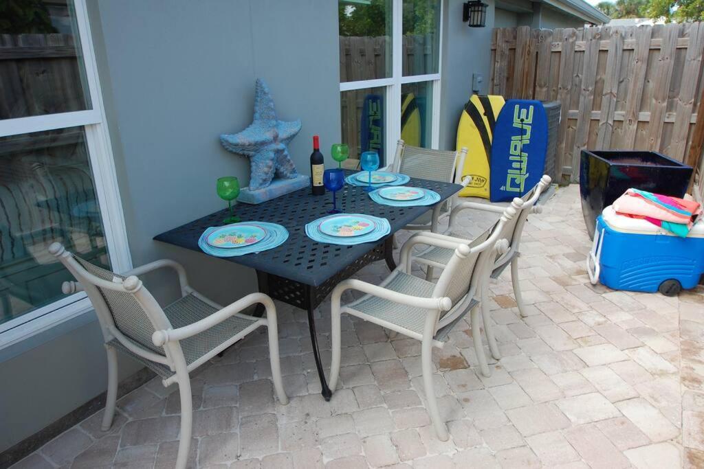 Bahamian Cottage - Heated Pool Walk To The Beach Cocoa Beach Exteriér fotografie